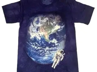 Astronaut in Space T-shirt