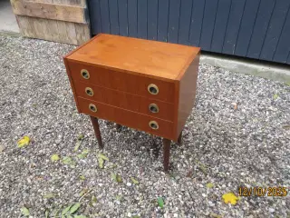 1 stk Teak Kommode med 3 skuffer 