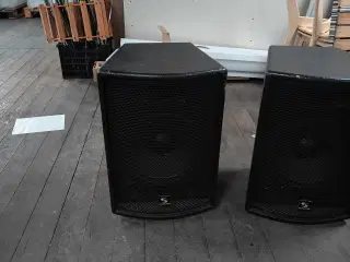 Sæt Soundking Columna 200W FQ012A PA højtalere 