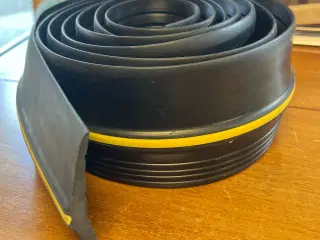 Garageport bundliste gummi