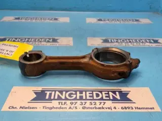 John Deere 6359T Plejlstang R80032