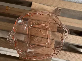 Lille vintage skål i rødt glas