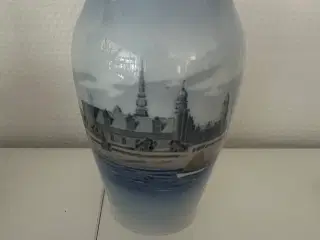 Royal Copenhagen Vaser