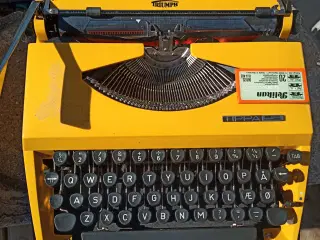 Triumph skrivemaskine 