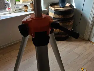   Horisontal og Vertikal  Stativ til laser 