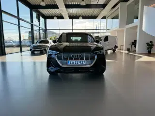 Audi e-tron 55 S-line Prestige quattro