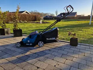  MAKITA AKKU PLÆNEKLIPPER MODEL DLM 432 PT2 