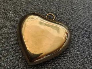 Flot messing hjerte