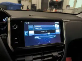 Peugeot 208 1,6 BlueHDi 100 City Sky