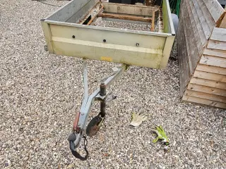 Variant trailer 