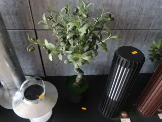 4 stk. kunstige planter