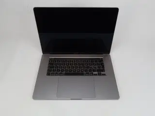 Apple MacBook Pro 16" i7