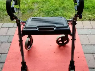 ROLLATOR. ALU-LIGT