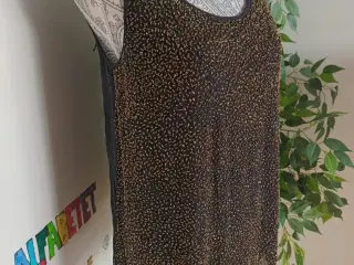 Top. Tiger Of Sweden. Str.40
