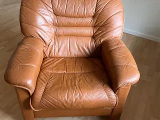 3 Pers sofa+2 stole - læder