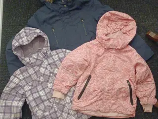 Velholdte vinterjakker sælges