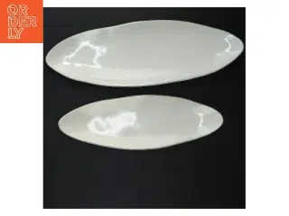 Sæt af to ovale fade (str. 36 og 30 cm)