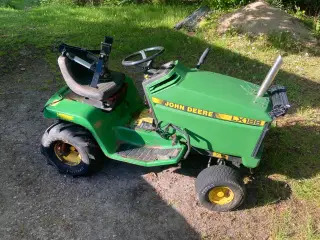 John Deere LX188 havetraktor