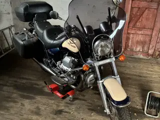 Moto Guzzi California