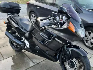 honda cbr 1000 f