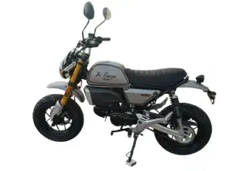 X-BONGO 50 CC LILLE KNALLERT  2,9Hk  4 gear