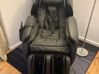Carelax Everest Massage chair 2 year warranty left