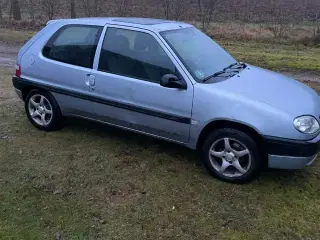 Citroën Saxo 1,4i SX