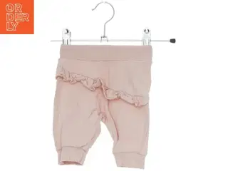 Lyserøde bukser med flæser fra Fixoni (str. 50)