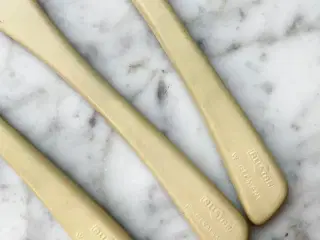 West Germany smørkniv, hvid plast