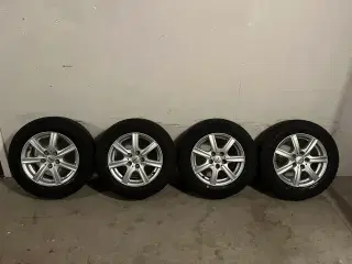 4xFlotte 15” alufælge med Michelin vinterdæk på