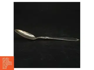 Sølvske med ornamentering fra Atla (str. 18 cm)