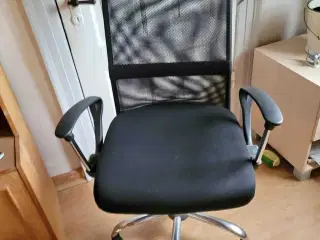 Kontorstol  sælges  er som ny