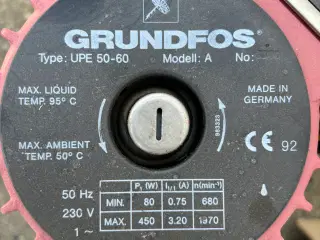 Grundfoss pumpe