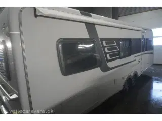 2011 - Hymer Nova S 690