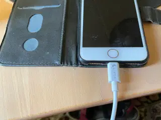 Velholdt iPhone 8