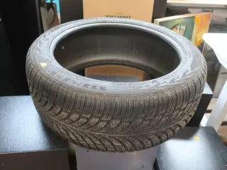 Dæk NOKIAN TYRES 265/45R21