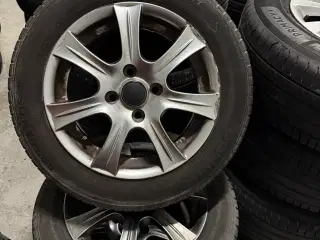 Diverse dæk med fælg 