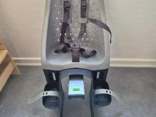 Thule Yepp Barnestol med montagebeslag