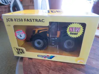 1 stk Ny JCB Fastrac 8250 i Britain 
