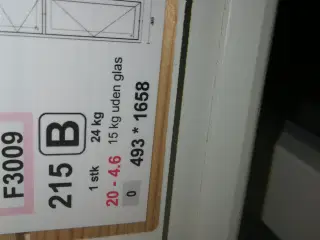 2 DANNEBROGSVINDUER 1-FAGS NYE