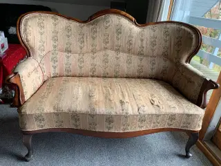 Antik sofa