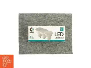 Pærer LED 240 lumen fra Center (3 styks)