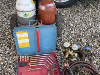 skærebrænder sæt gas og ilt på vogn