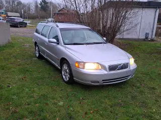Volvo v70 D5 2004 