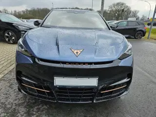 Cupra Tavascan 77 Adrenaline