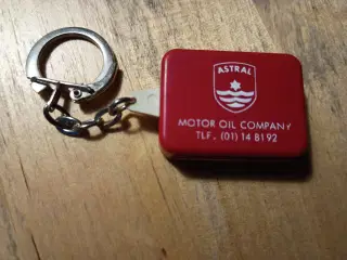 Astral Motor Oil Company, nøglering.