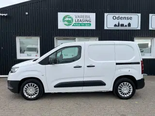 Toyota ProAce City 1,5 D 102 Medium Comfort