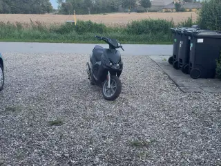 Yamaha jog r