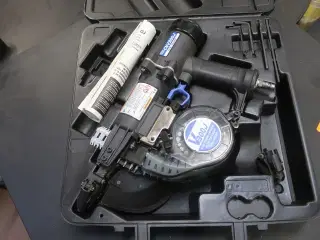 Sømpistol MAX CNV300J med søm