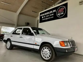 Mercedes 200 E 2,0 